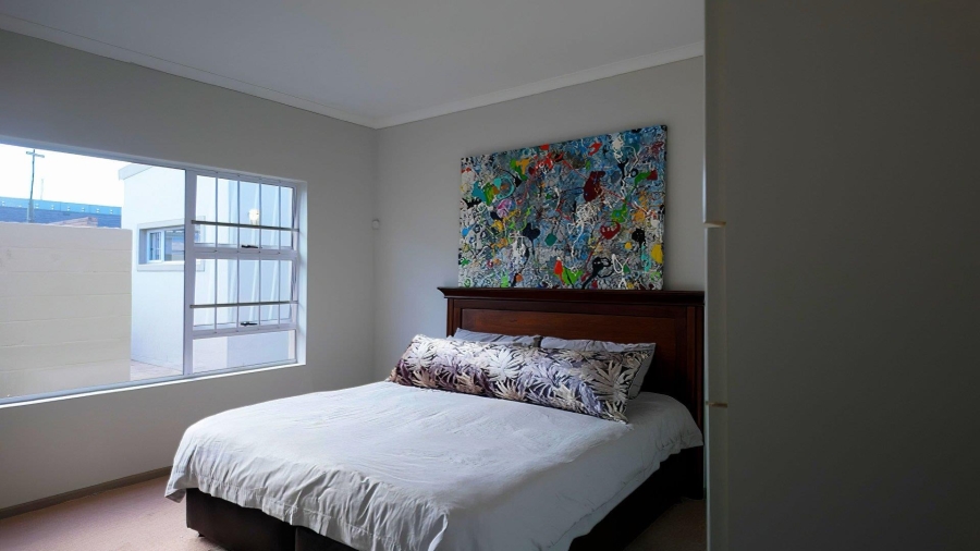 4 Bedroom Property for Sale in Middedorp Western Cape